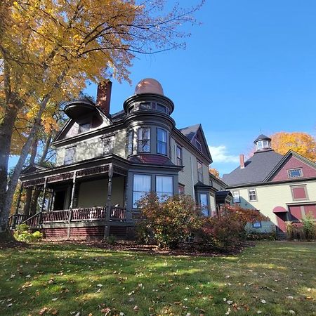 The Elizabeth Inn And Restaurant Bethel Exterior foto